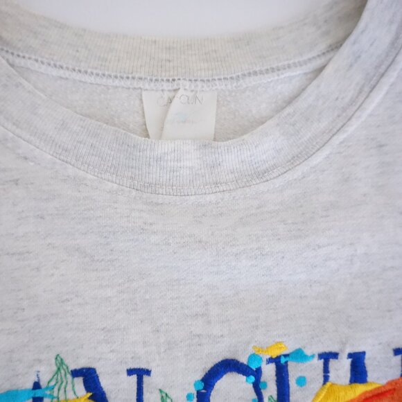 Vintage Cancun Embroidered Sweatshirt Gray Tropical Fish Graphic Vacation Y2K M - Picture 10 of 10